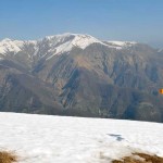 monte massone e a sinistra la cima di scaravini