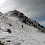 traverso al ritorno sotto la puntina rocciosa